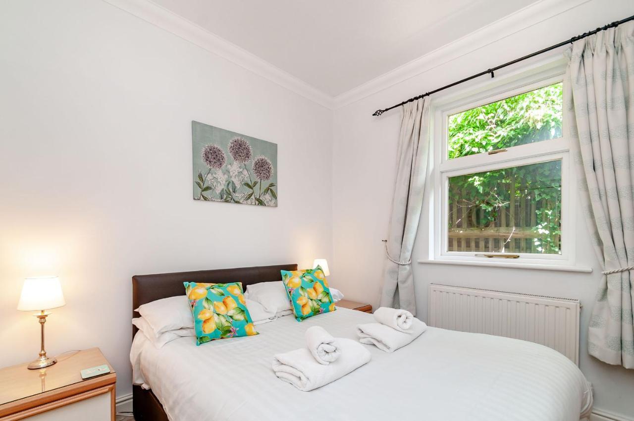 8 Kents Bank House Apartman Grange-over-Sands Kültér fotó